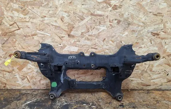 Nissan X-Trail T30 Front subframe