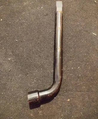 Nissan Note (E11) Wheel nut wrench 