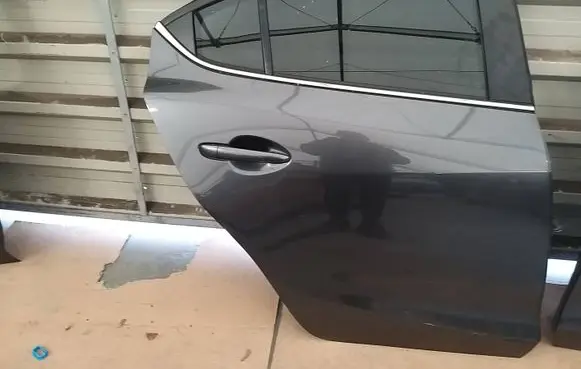 Mazda 3 III Rear door 46G
