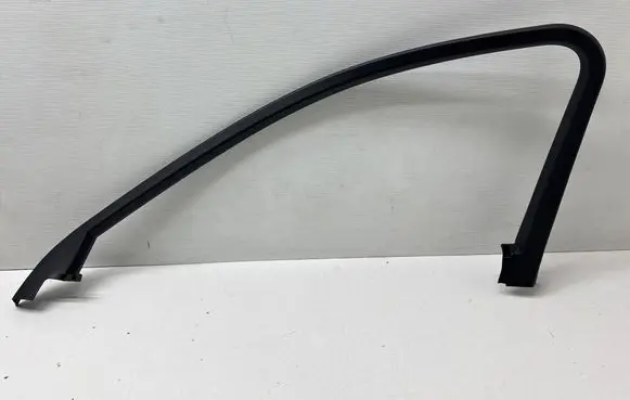 Audi A4 S4 B9 8W Front door glass trim molding 8W0867610