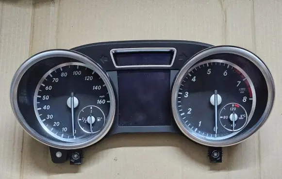 Mercedes-Benz GL X166 Speedometer (instrument cluster) A1669007210 1669007210 0263683190
