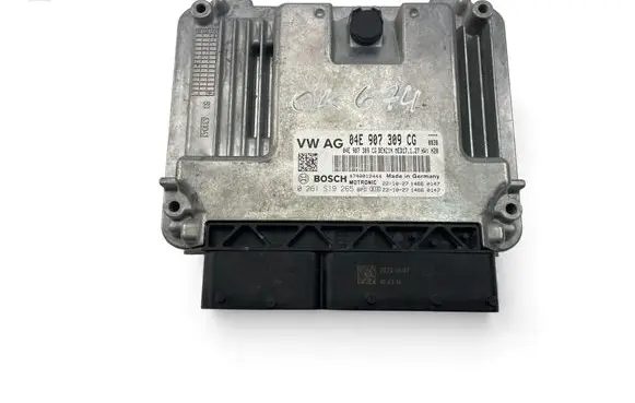 Volkswagen Golf VII Engine control unit/module ECU 04E907309CG 0261S19265