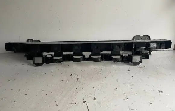 Renault Trafic III (X82) Front bumper support beam 252101525R
