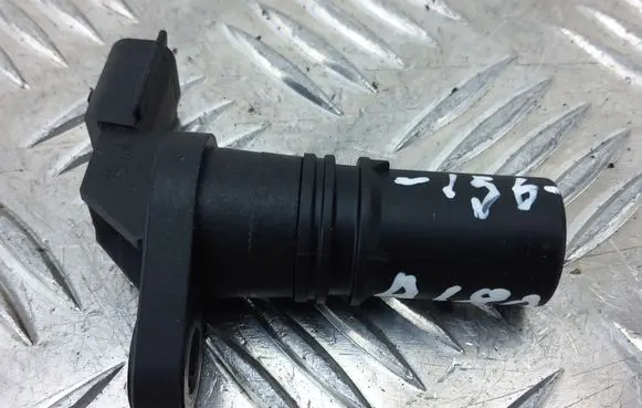 Mercedes-Benz A W176 Crankshaft position sensor 8200885209