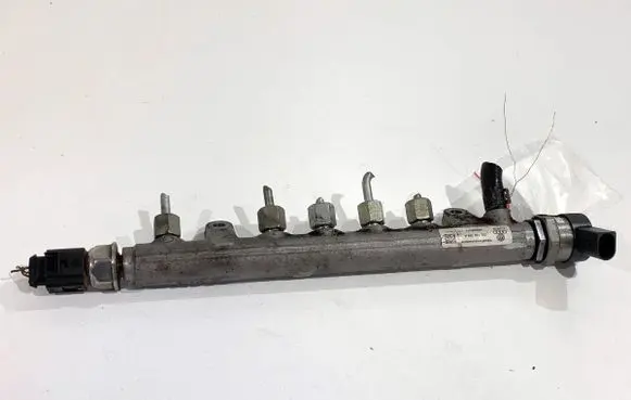 Audi A4 S4 B8 8K Fuel main line pipe 