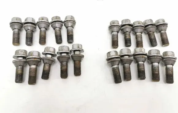 Volvo V70 Nuts/bolts 