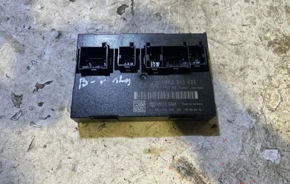 Volkswagen PASSAT B7 Comfort/convenience module 3AA959433