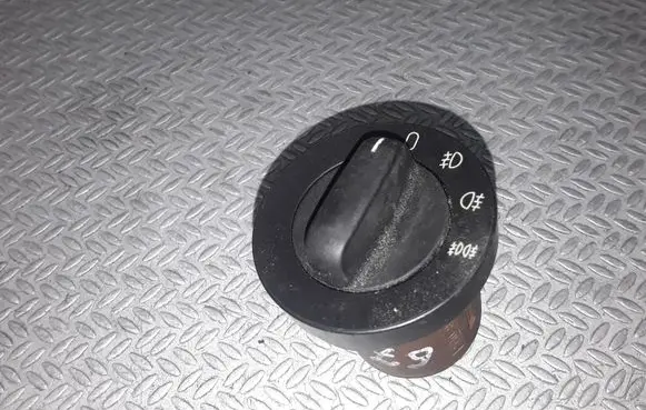 BMW 5 E39 Fog light switch 549392022