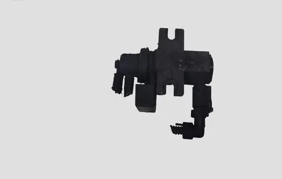 BMW 1 E81 E87 Turbo solenoid valve 70206301 780539101