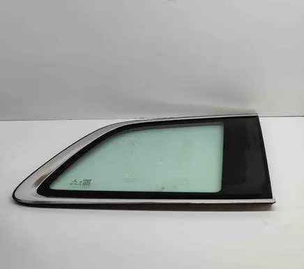 Volvo XC90 Rear side window 32206907