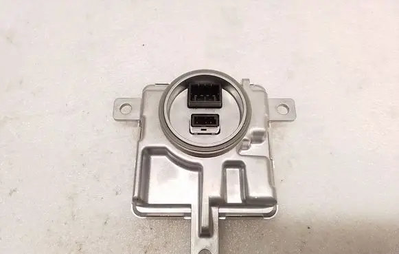 Audi A4 S4 B8 8K Headlight ballast module Xenon 8K0941597E W003T22071