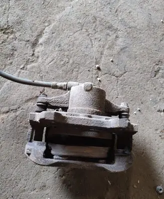 Renault Master II Front brake caliper 0204101855