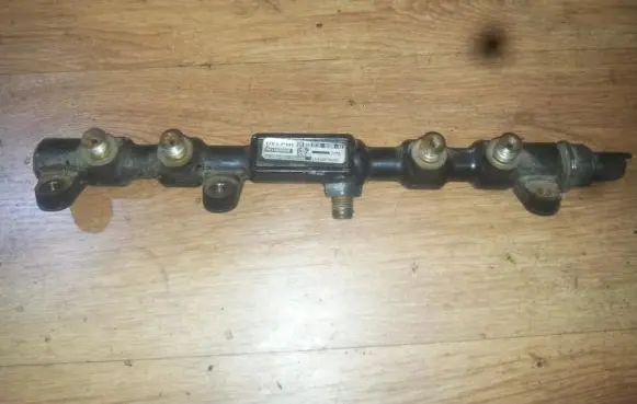 Ford Mondeo Mk III Fuel main line pipe 2s7q9d280ae 9307z507a