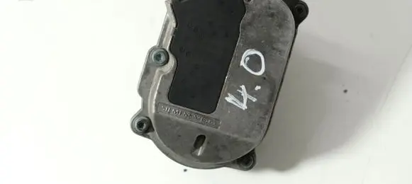 Audi A8 S8 D3 4E Intake manifold valve actuator/motor 057129086