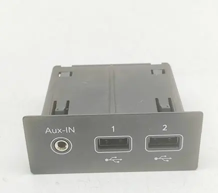 Renault Arkana AUX in-socket connector 280231553R