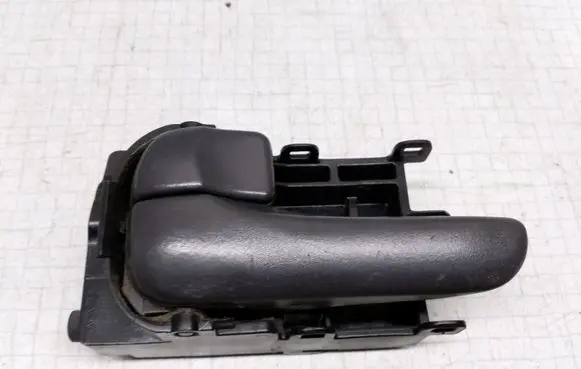 Nissan Almera N16 Front door interior handle