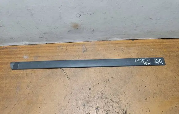 Ford Focus Rear door trim (molding) 3M51R25532AC