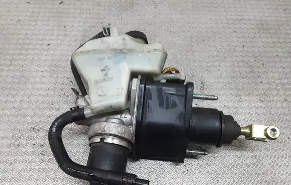 Mercedes-Benz E W211 Master brake cylinder 020422131422