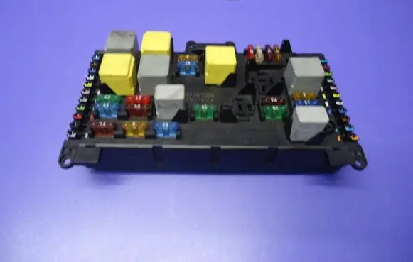 Mercedes-Benz Vito Viano W639 Fuse module A6395450401