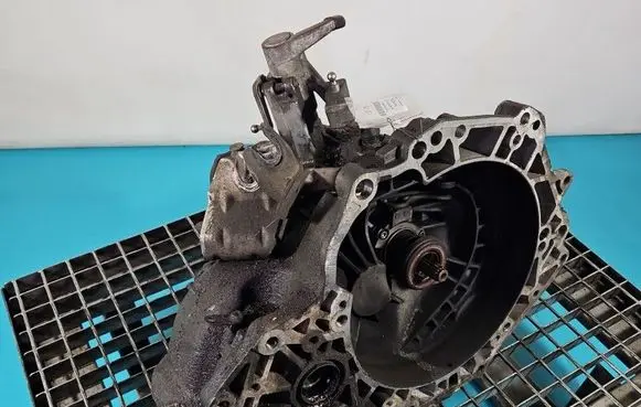 Suzuki Swift I Manual 5 speed gearbox IMPRK1571175