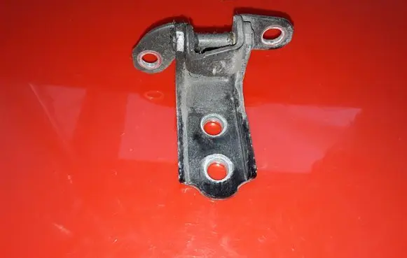 Lexus RX 300 Rear door lower hinge NOCODE