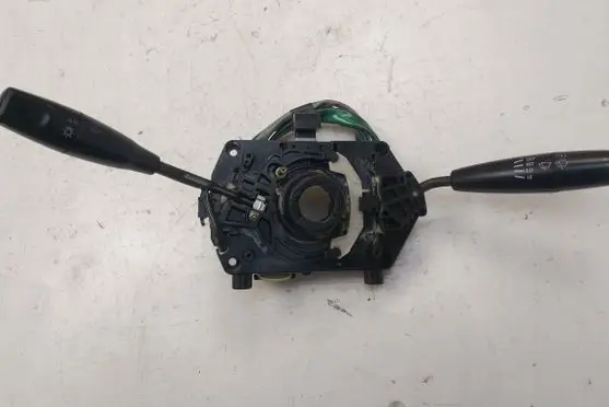 Suzuki Swift Cultus Light switch 172638