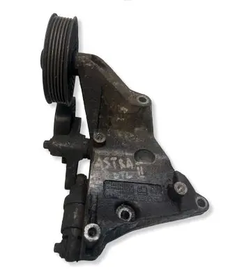 Opel Astra G A/C compressor mount bracket 9202480