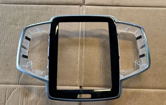 Volvo XC90 Radio/GPS head unit trim 31393582