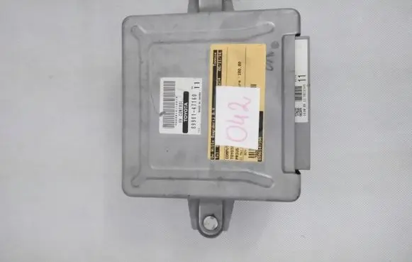 Toyota Prius (XW20) Engine control unit/module 8998147160