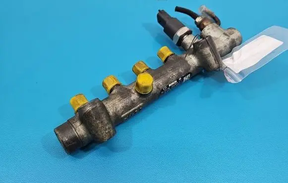 Opel Astra H Fuel main line pipe 0445214049 IMPRK1554920