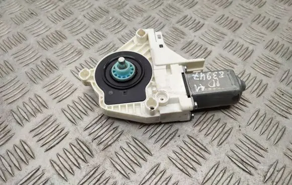 Audi A1 Front door window regulator motor 8K0959802C