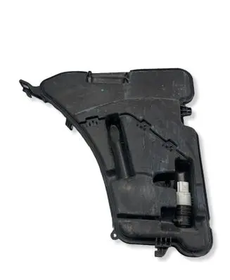 BMW 5 G30 G31 G38 Windshield washer fluid reservoir/tank 8071453 204210519