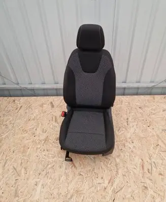 Opel Crossland X Front driver seat 