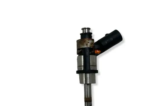 Audi A6 S6 C6 4F Fuel injector 06F906036A