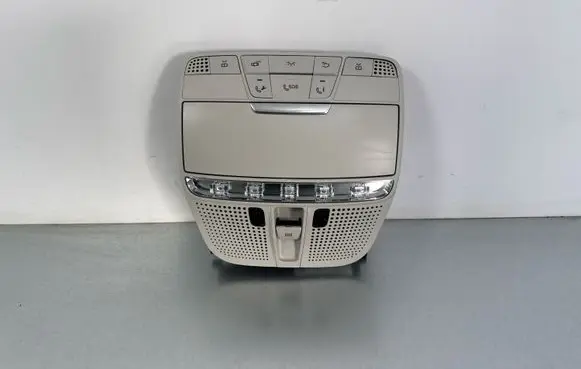 Mercedes-Benz GLC X253 C253 Front seat light A0008275323
