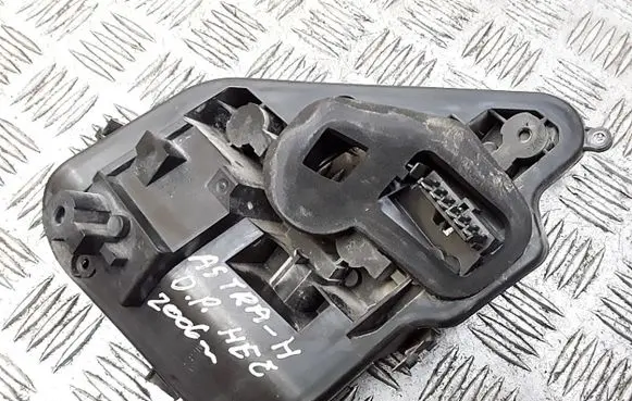Opel Astra H Tail light bulb cover holder 159728