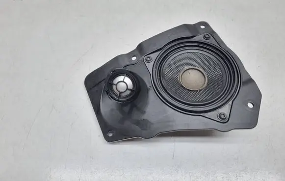 BMW 7 F01 F02 F03 F04 Parcel shelf speaker 9151972 65139151972 430407860101