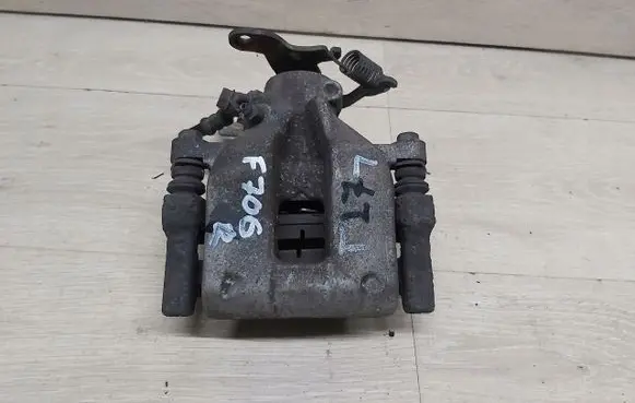 Toyota Avensis T270 Other brake parts 