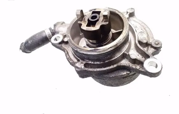 BMW 5 E60 E61 Vacuum pump