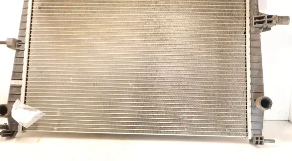 Renault Fluence Coolant radiator