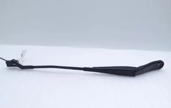 Volvo V60 Front wiper blade arm 30753504