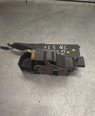 Mercedes-Benz ML W163 Front door lock A1637202835