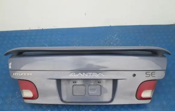 Hyundai Elantra Tailgate/trunk/boot lid
