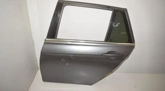 Rear door