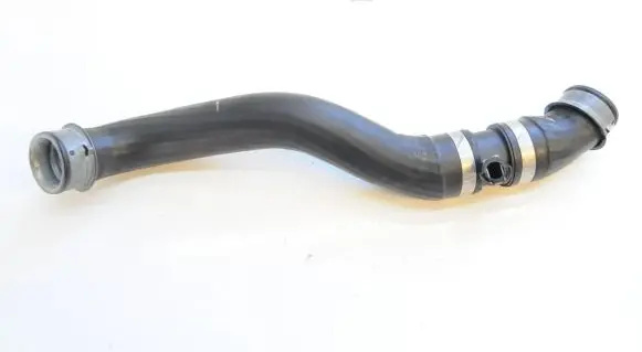 Mercedes-Benz SL R231 Engine coolant pipe/hose A2315015182