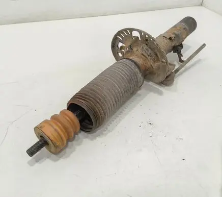 Volkswagen Polo Front shock absorber/damper