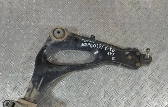 Mercedes-Benz Vito Viano W447 Front control arm