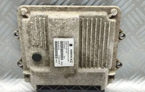 Opel Corsa D Engine control unit/module 55568383 7160023400 6YTNKN2J
