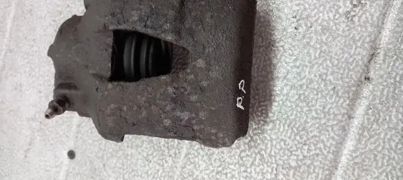 Volkswagen Polo Front brake caliper