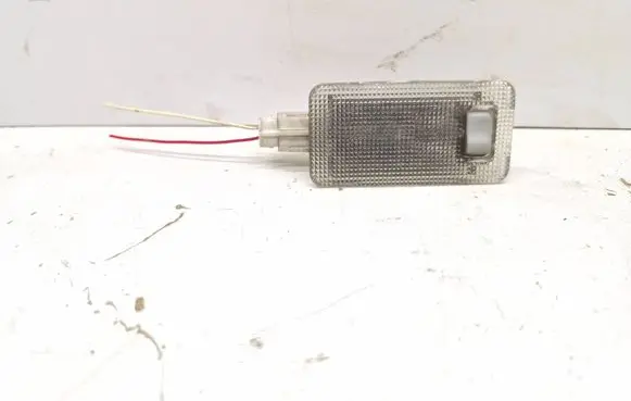 Toyota Prius (NHW20) Boot/trunk interior light 